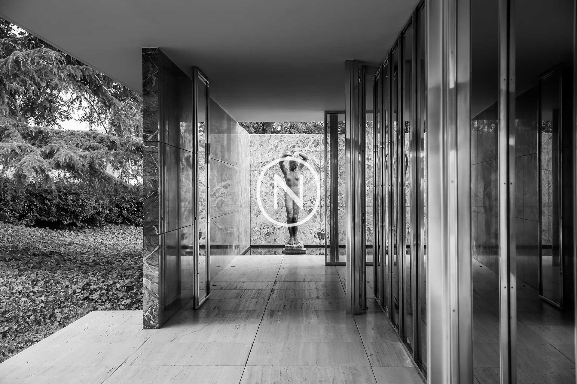 Détail du pavillon de Mies van der Rohe